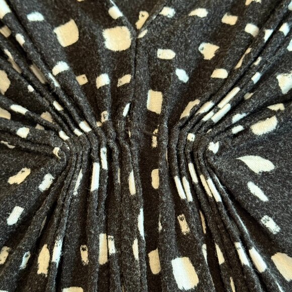 Size 26/28 Lane Bryant Shirt - Black with White - Picture 3 of 6